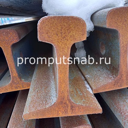 8 вагонов, 2 типоразмера рельсов, комплект крепежа — всё принято без замечаний, несмотря на дальнюю дорогу