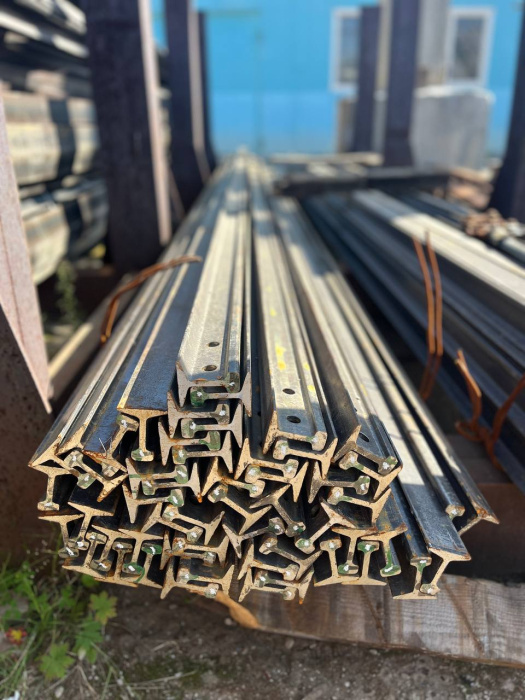 Рельсы Р8 новые