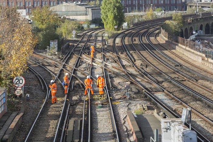 railway-workers-tracksid.jpg