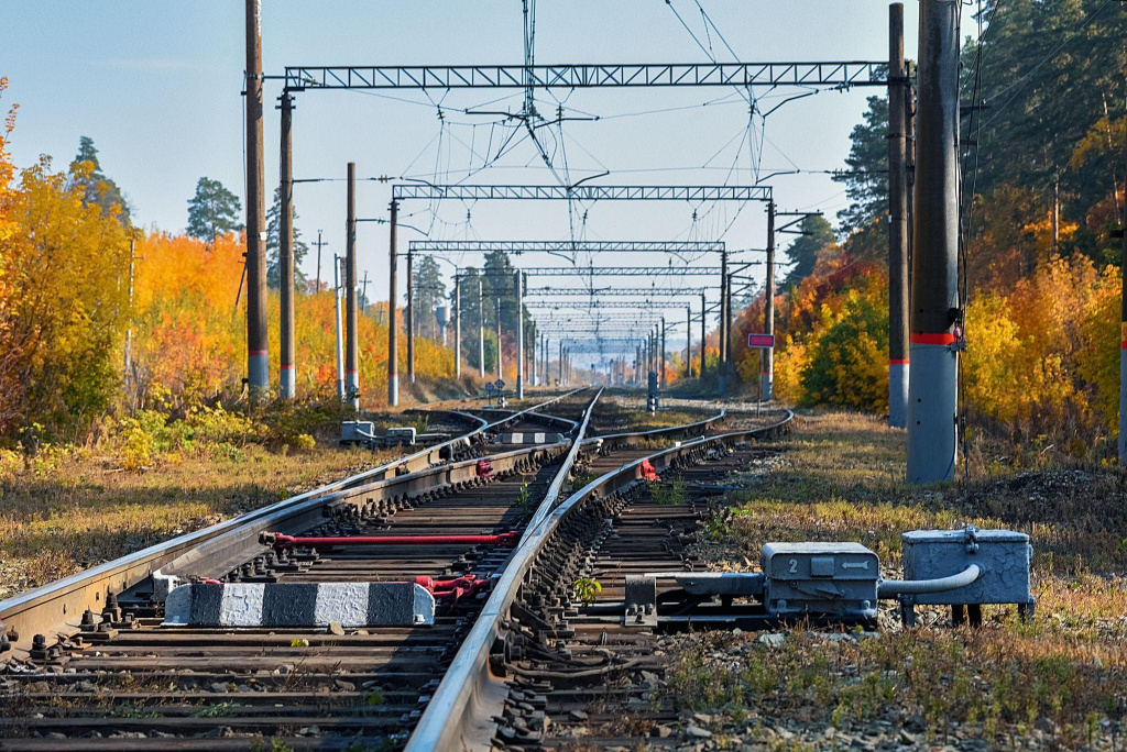 1.jpg осенний пейзаж, станция